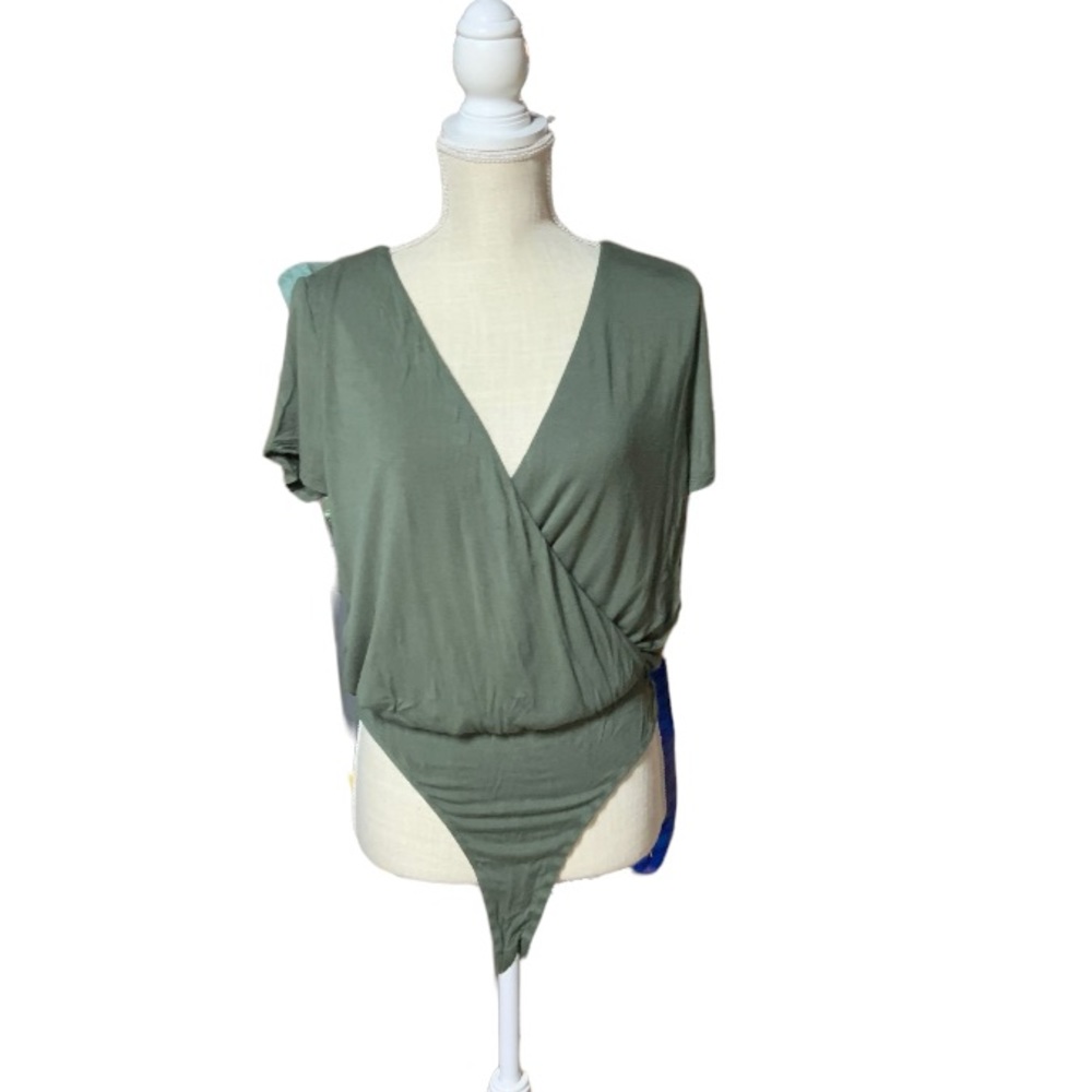 Lulus body suit